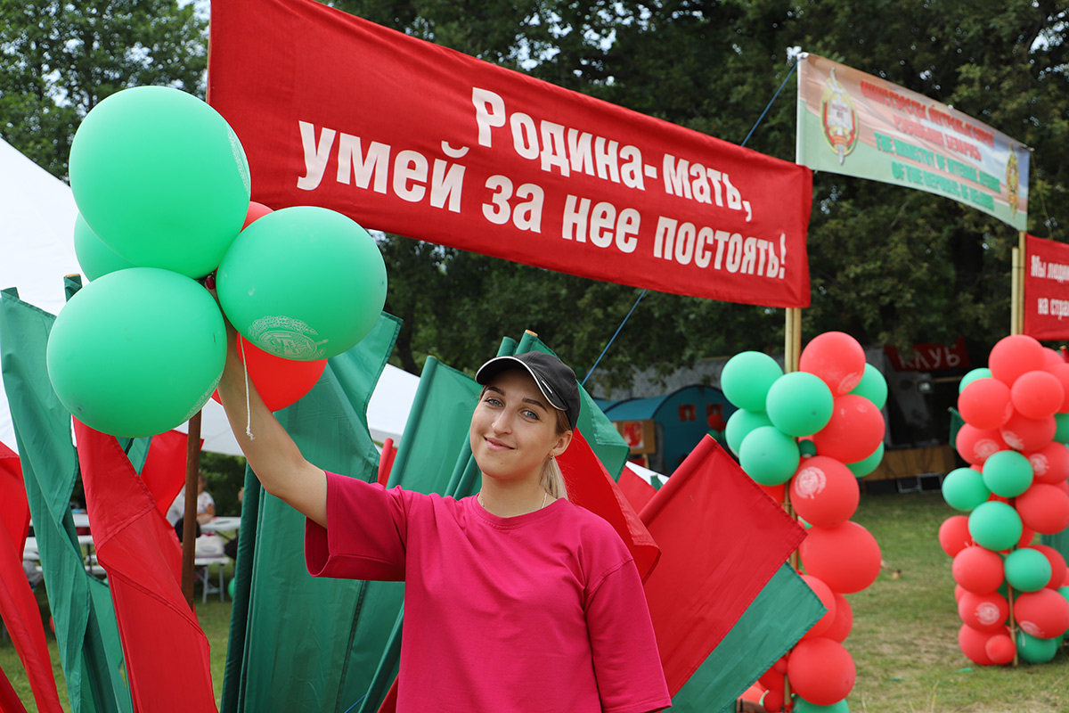 Атмосфера праздника, спортивных баталий, конкурсов и шоу